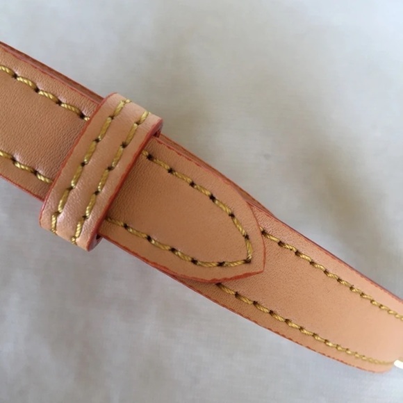 1.8 Genuine Lether Strap (unbranded) - Picture 4 of 7